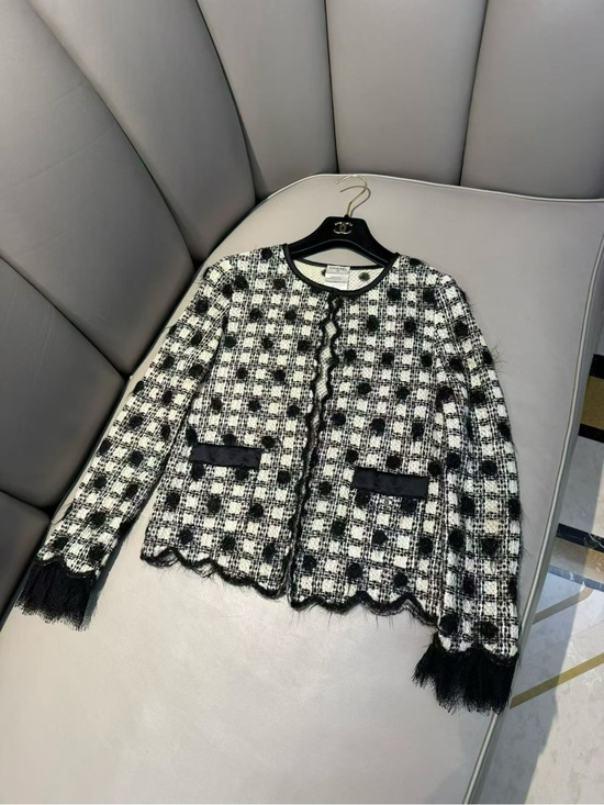 CHANEL Jackets & Blazers - CHANEL Black and White Tweed Fringed Edge Jacket